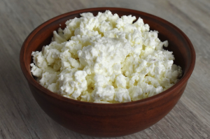 high protein foods - cottage cheese